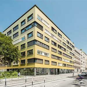 Otel Mynext - Leo