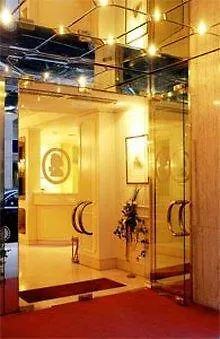 Elaya Hotel Vienna City Center 4*,